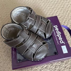Pediped soft soled leather sandals shoes